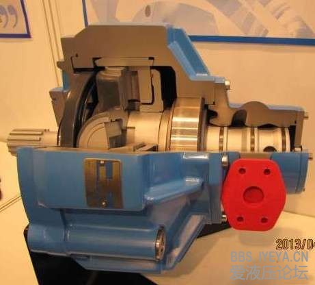 新型径向柱塞马达