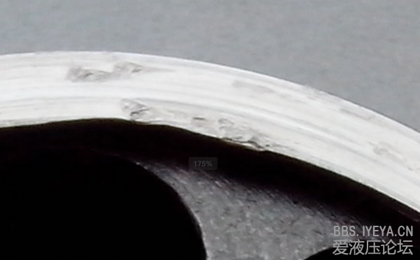 配油盘磨损的细节3
