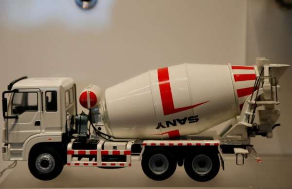 来bauma China看什么—车模