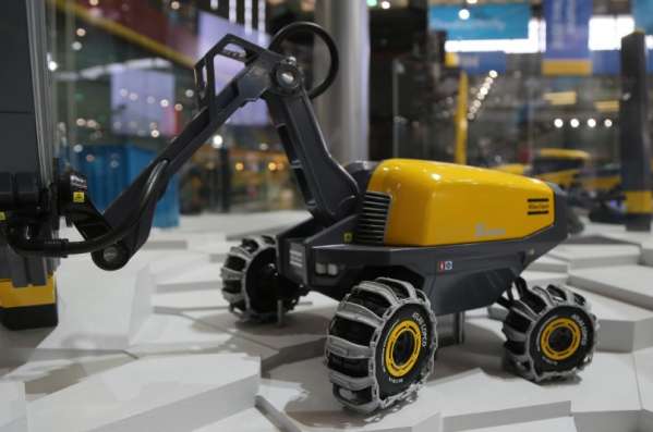 来bauma China看什么—车模