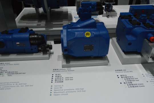 宝马展工程机械现场随拍