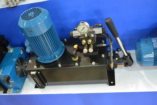 宝马展工程机械现场随拍