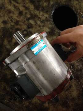 急求此图液压泵！！！有的联系我！！