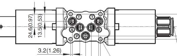 板式阀块为什么有两个回油孔？