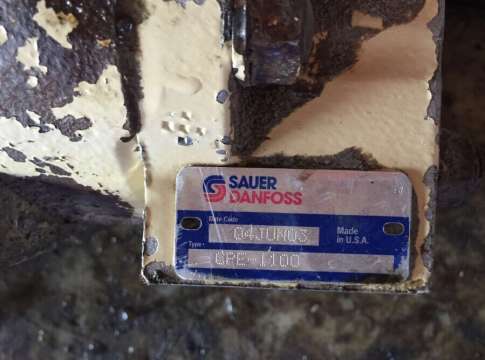 急求此泵和马达！请留下联系方式！要原厂！