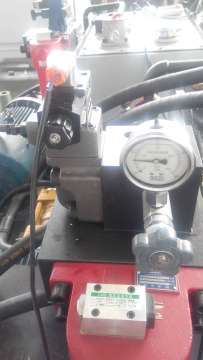 油研电磁溢流阀BSG-06-2B2B-D24-N1-46不能卸荷