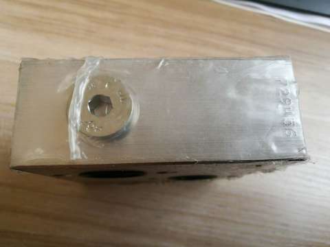 求鉴定  阀圈有疑问